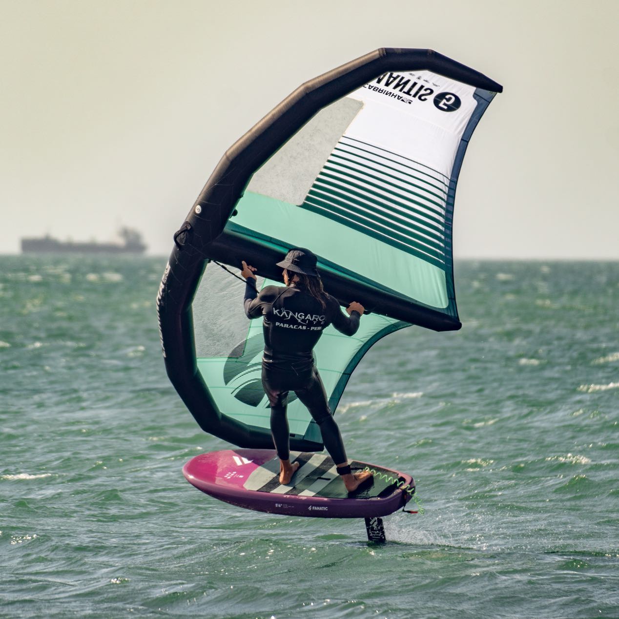 Paracas wingfoil holidays