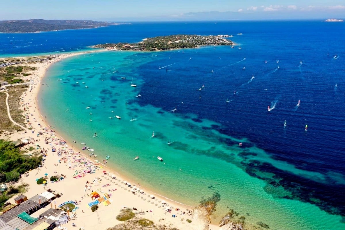 Northern Sardinia wingfoil holidays