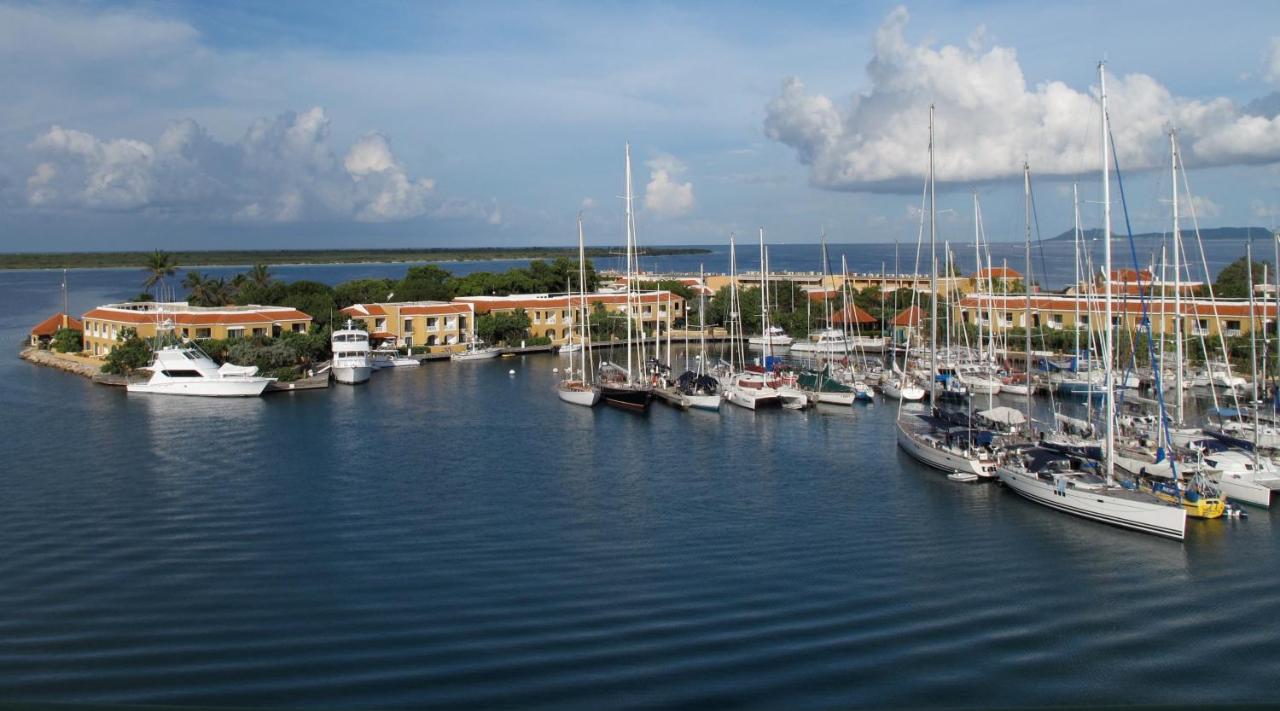 Harbour Village, Bonaire - wingfoil holidays