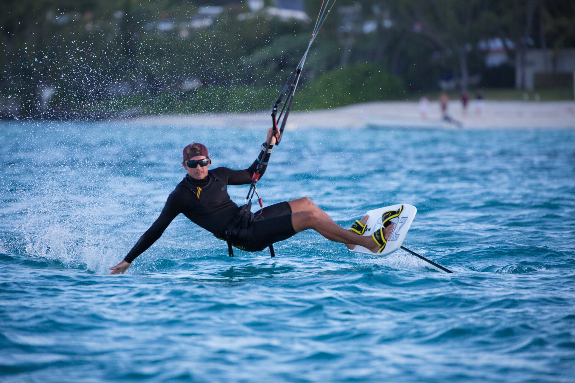 Pointe d'Esny Kitesurf and Foiling Centre, Pointe Desny