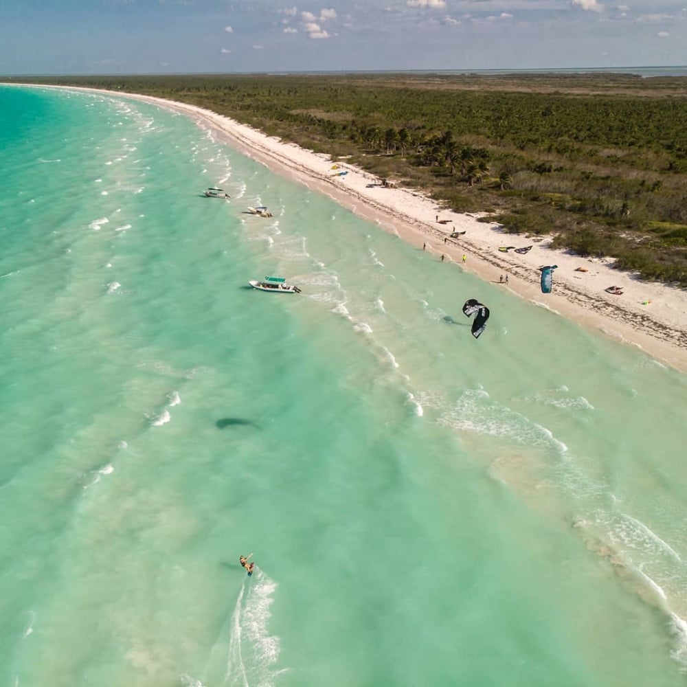Holbox Island wingfoil holidays