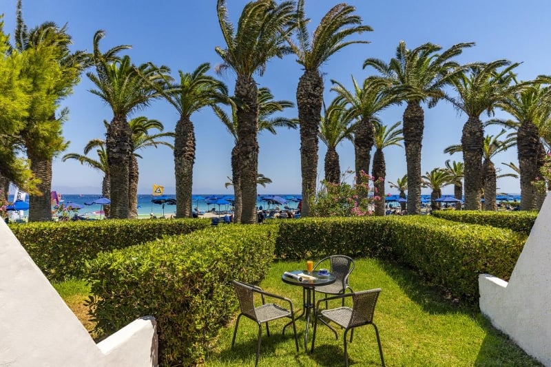 Blue Horizon, Rhodes North - wingfoil holidays