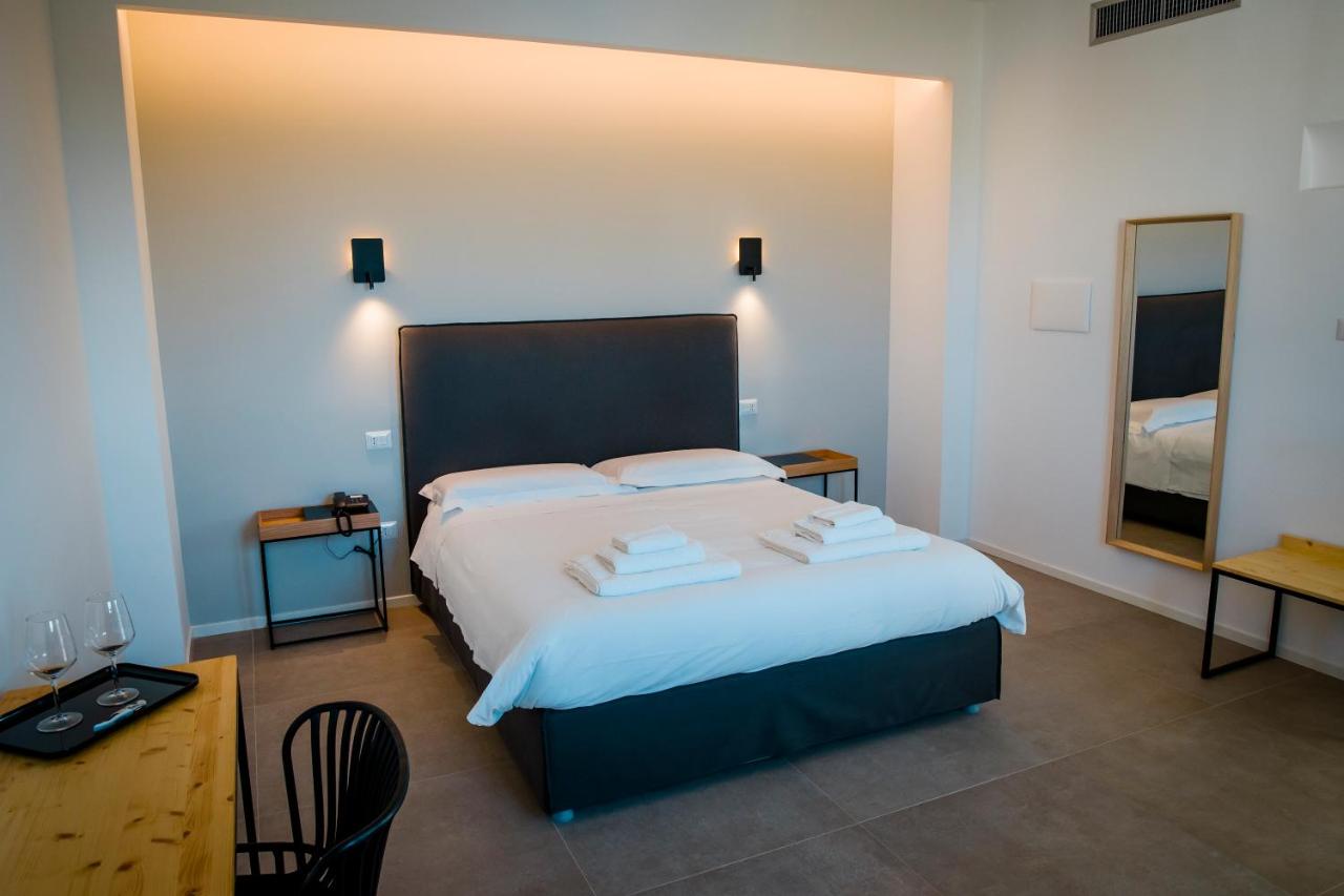Custera Farm Boutique, Lo Stagnone Sicily - wingfoil holidays