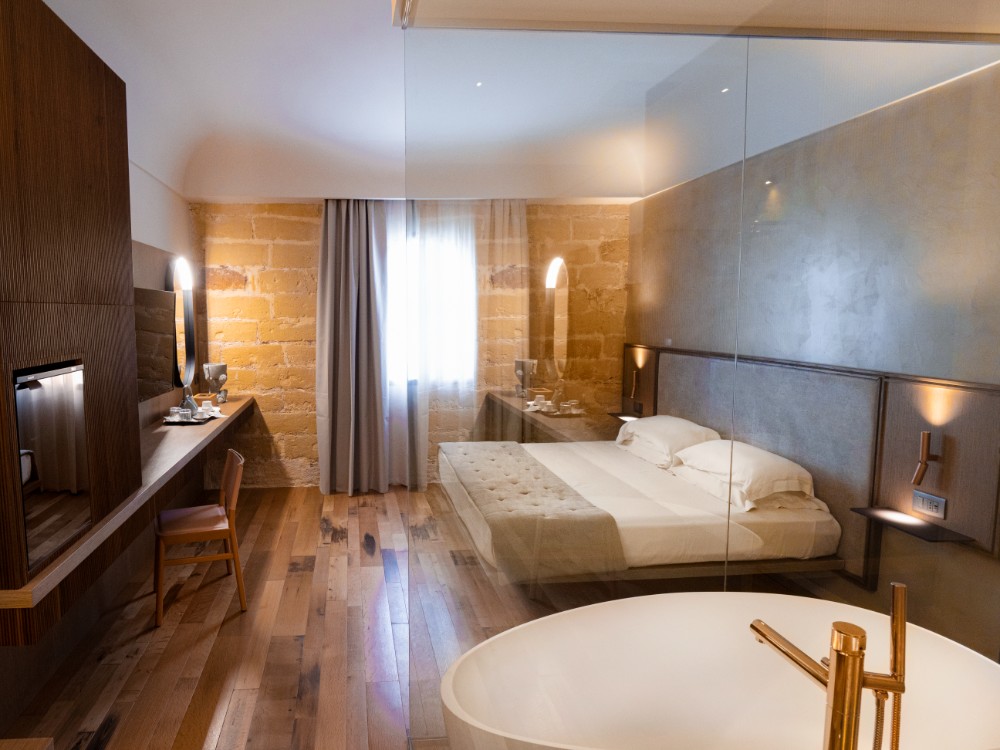 Marsala Villa, Lo Stagnone Sicily - wingfoil holidays