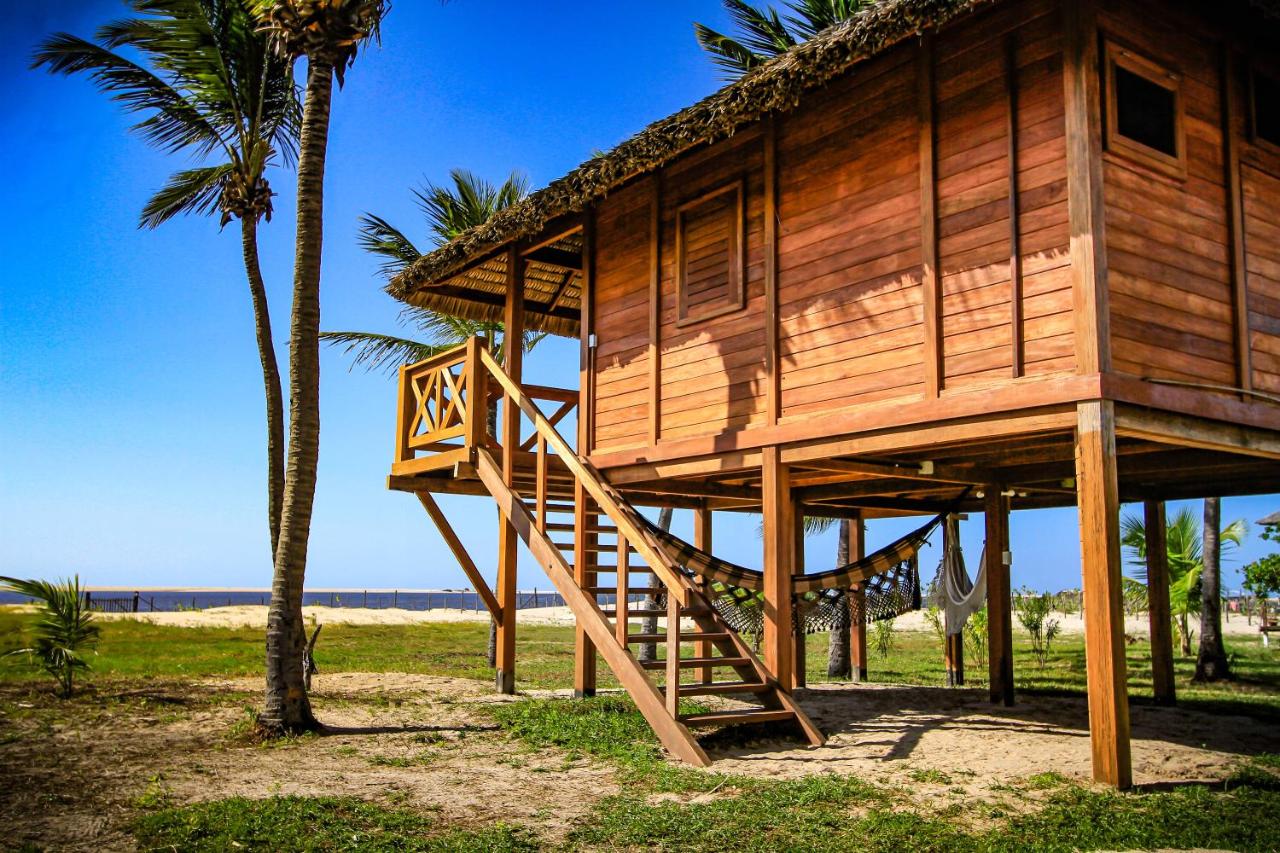 Kitesurf Lagoon Chalets, Atins - wingfoil holidays