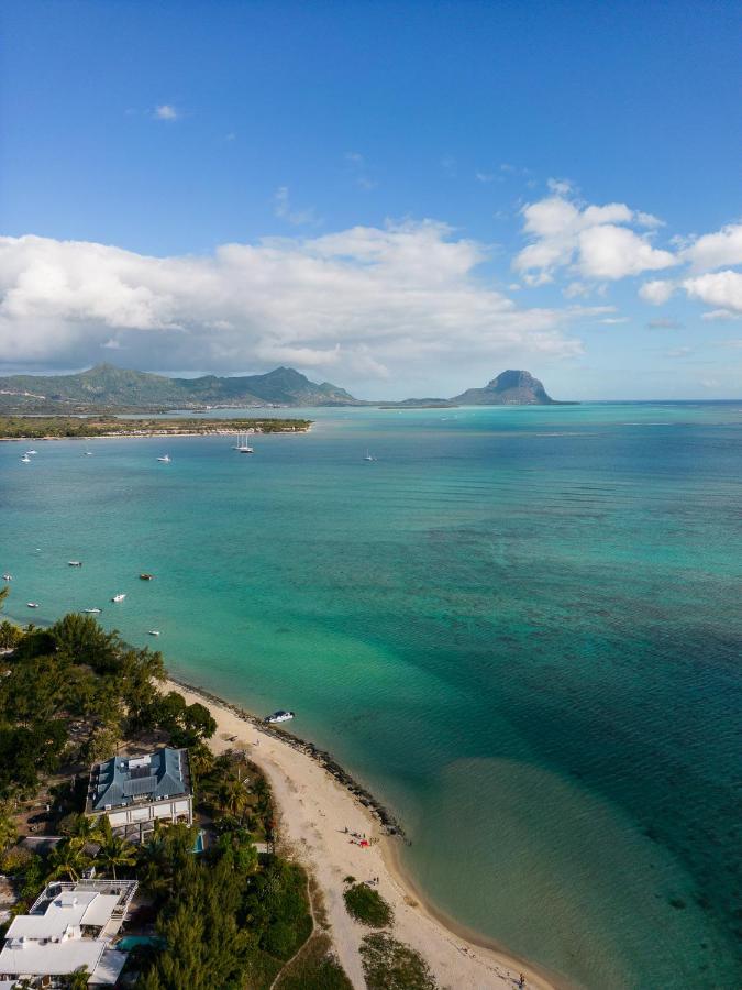 West Coast Luxury Beach Villa (fully Serviced), Le Morne - wingfoil holidays