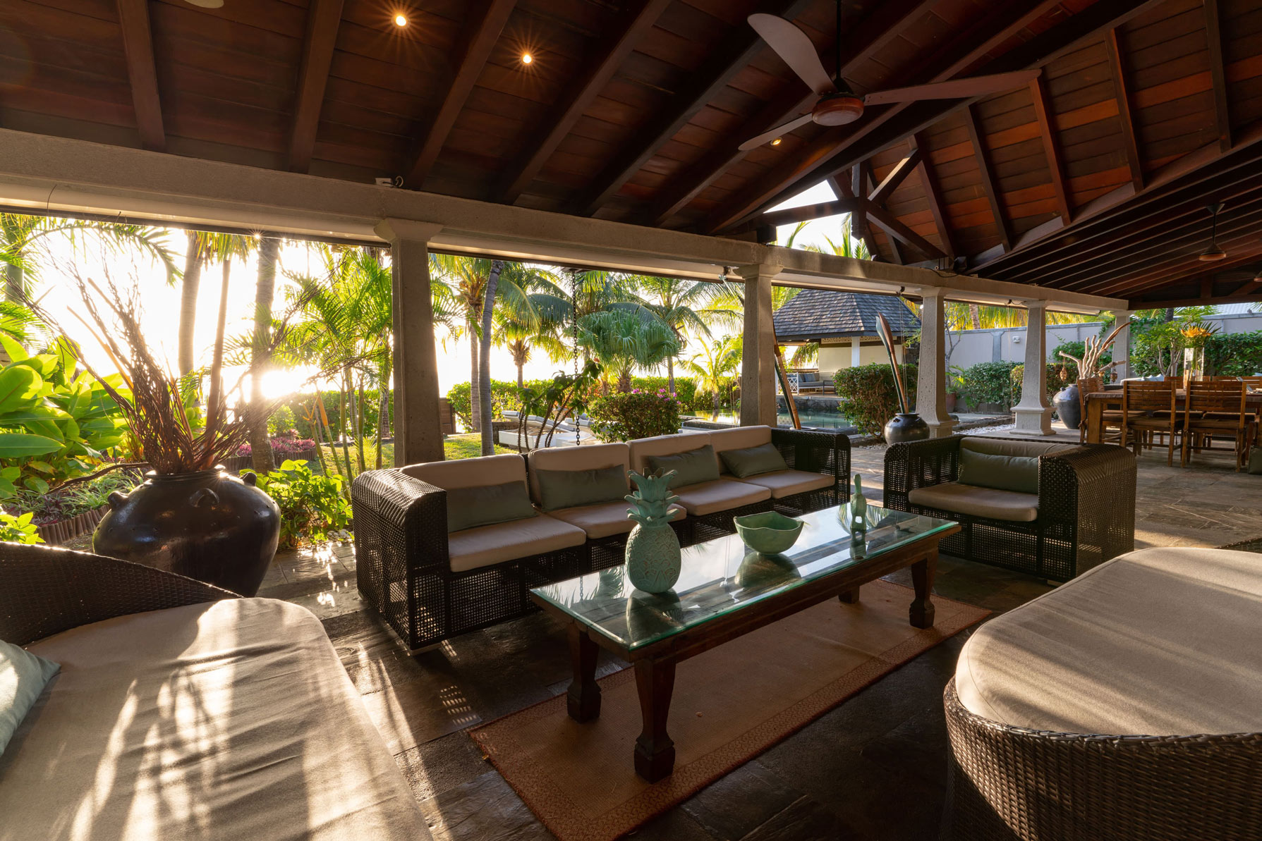 West Coast Luxury Beach Villa (fully Serviced), Le Morne - wingfoil holidays