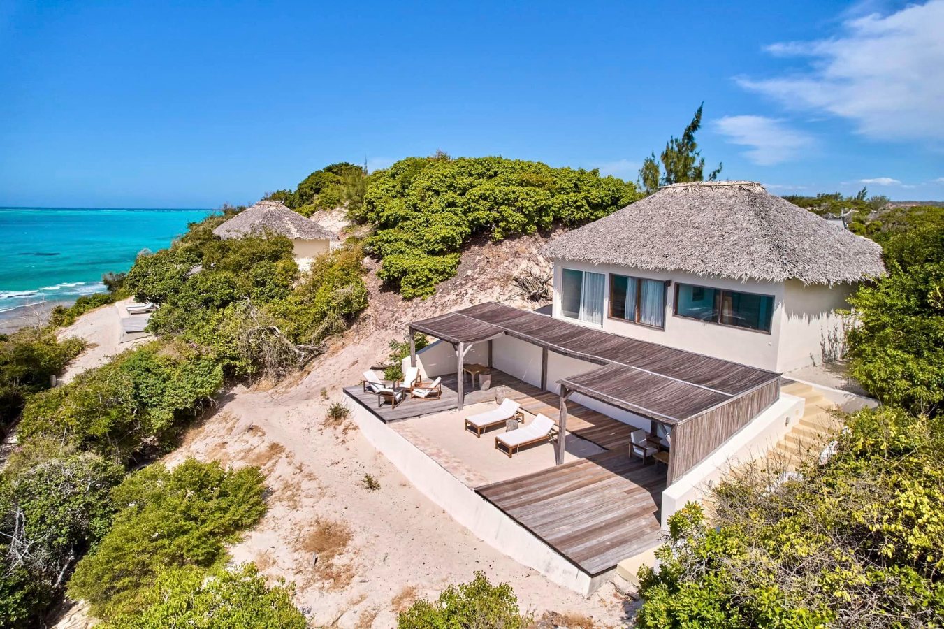 Babaomby Beach Resort, Sakalava Bay And Emerald Sea - wingfoil holidays