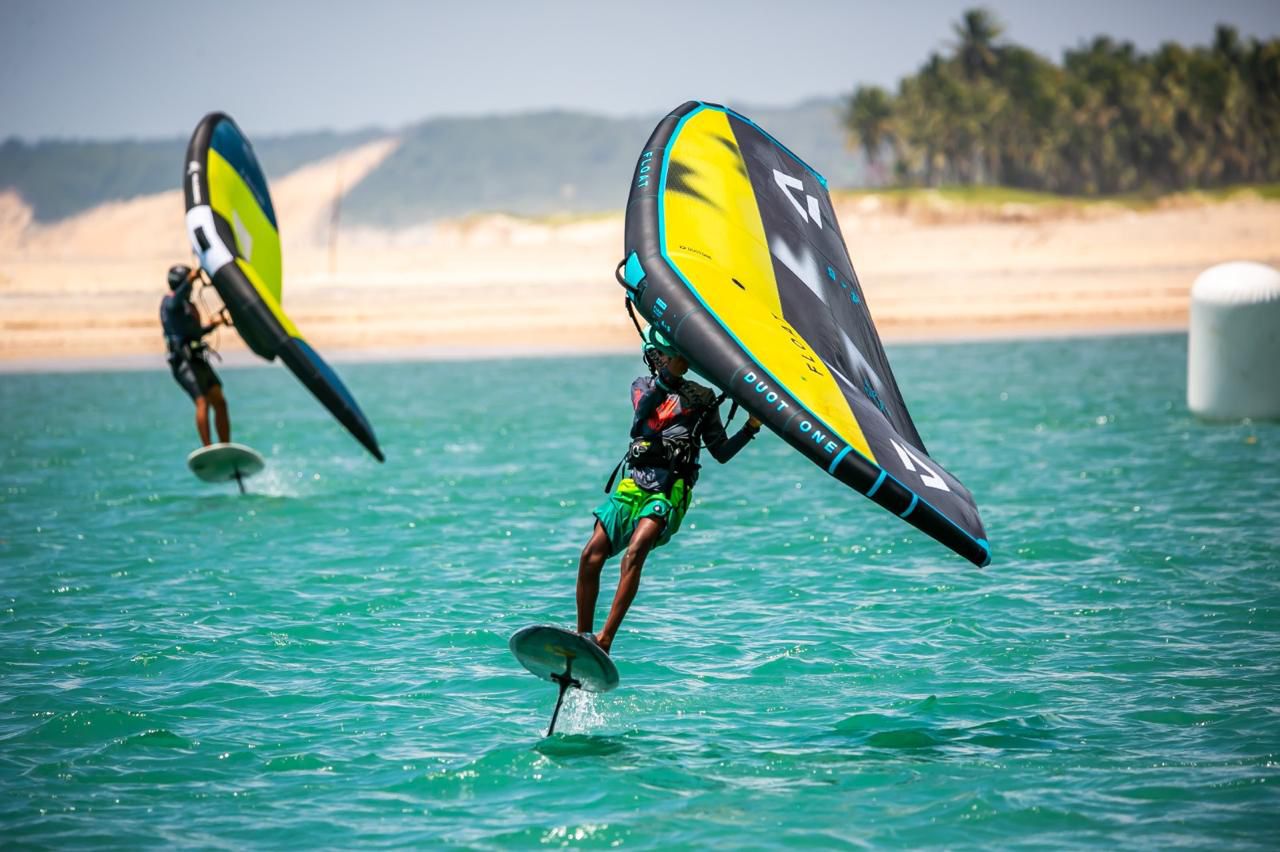 Barra Do Cunhau (pipa) wingfoil holidays